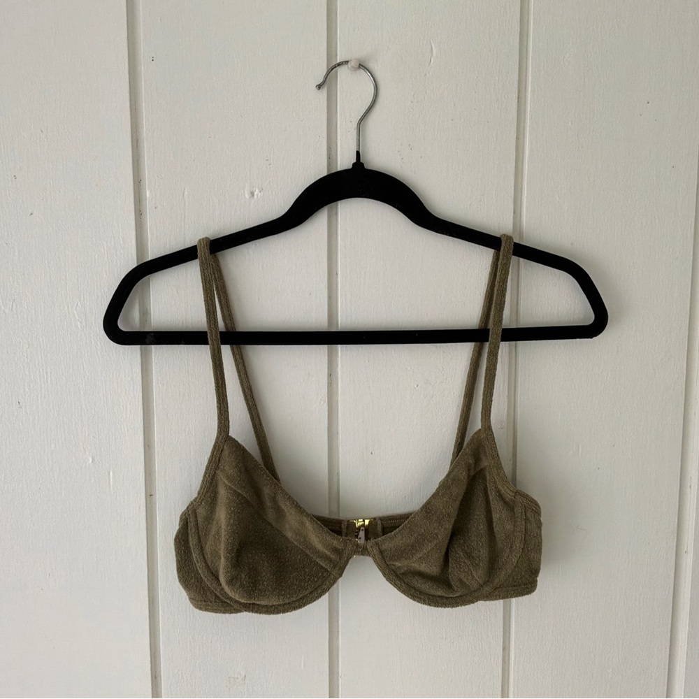 La Vinn Swimwear Bikini top